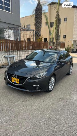 מודעת רכב מאזדה 3
