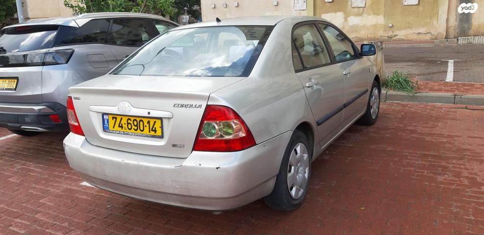 טויוטה קורולה