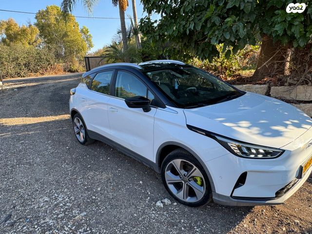 ג׳ילי Geometry C