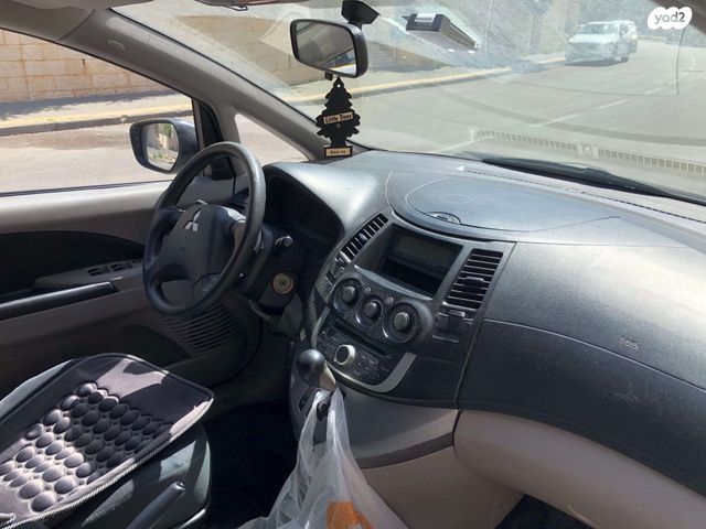 מודעת רכב מיצובישי גרנדיס