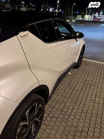טויוטה C-HR