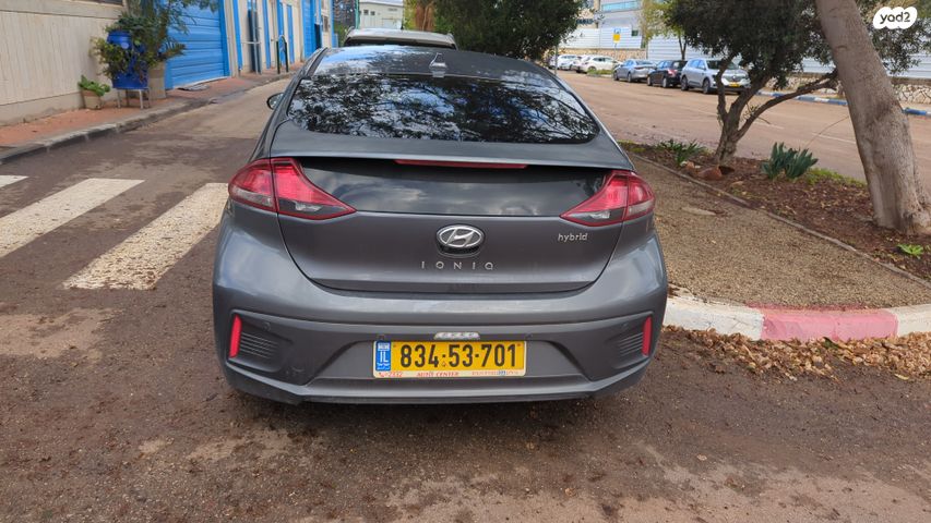 יונדאי איוניק