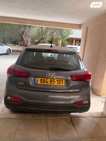 יונדאי i20