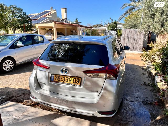 טויוטה אוריס