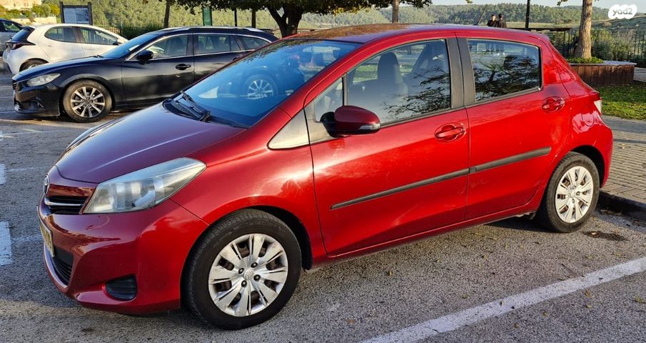 מודעת רכב טויוטה יאריס