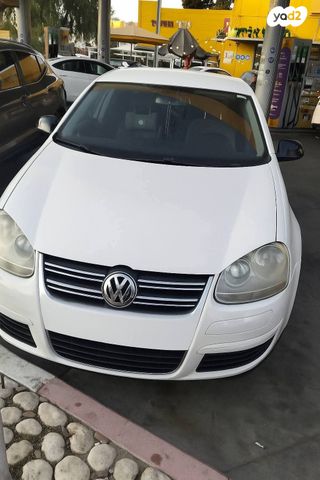 מודעת רכב פולקסווגן ג'טה 