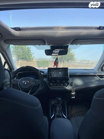 טויוטה קורולה