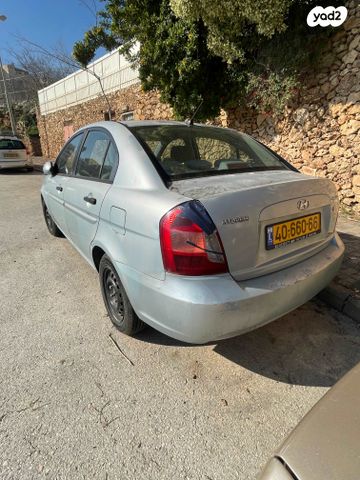 יונדאי אקסנט i25