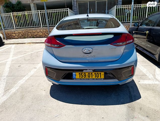 יונדאי איוניק