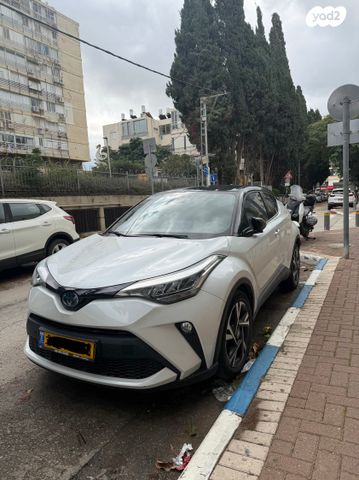 טויוטה C-HR