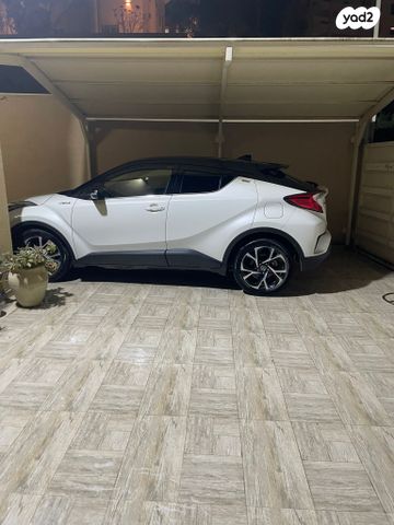 טויוטה C-HR