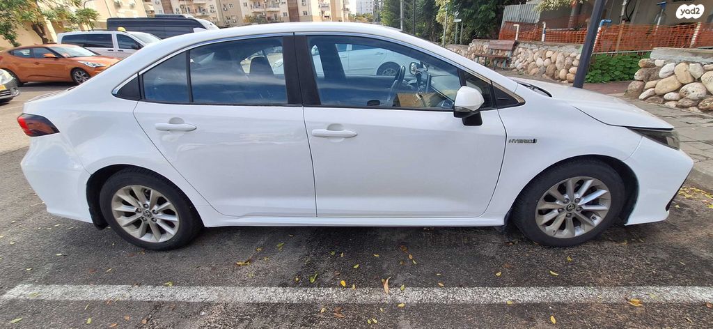 טויוטה קורולה