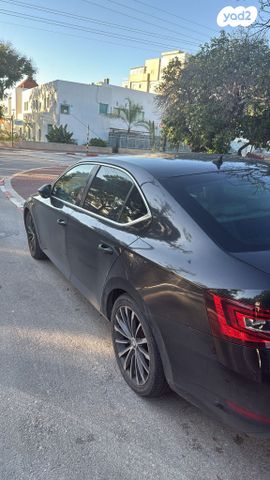 סקודה סופרב