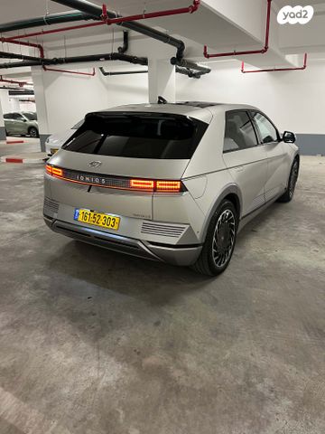 יונדאי איוניק 5