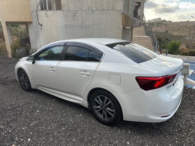 טויוטה אוונסיס