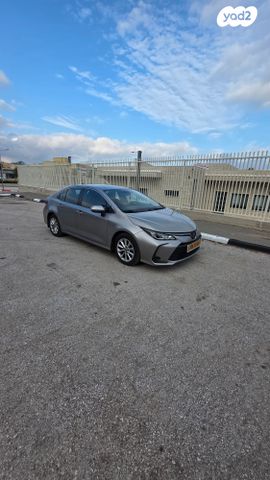מודעת רכב טויוטה קורולה