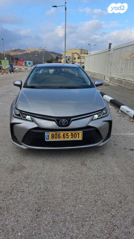 טויוטה קורולה