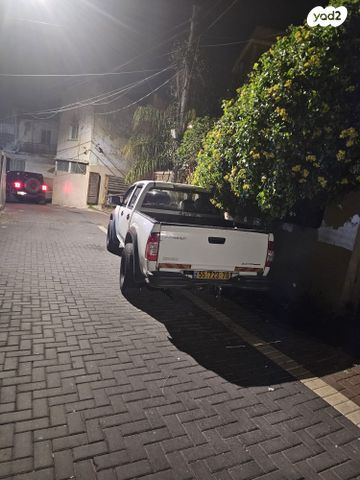 מודעת רכב איסוזו די-מקס