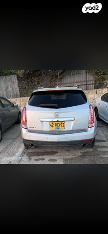 מודעת רכב קאדילק SRX