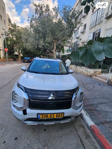 מיצובישי אאוטלנדר