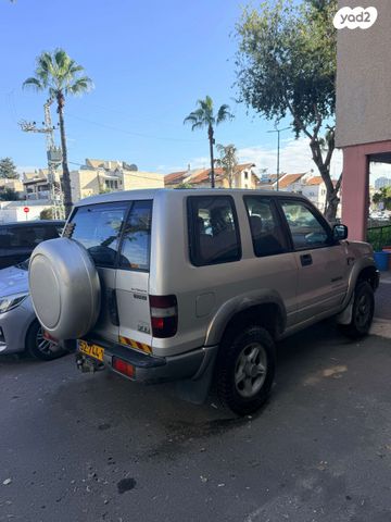 מודעת רכב איסוזו טרופר