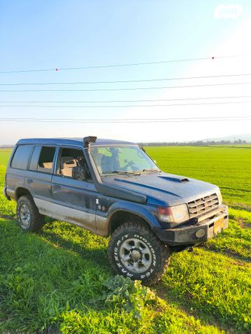 מיצובישי פג'רו