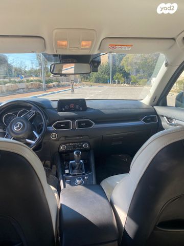 מודעת רכב מאזדה CX-5