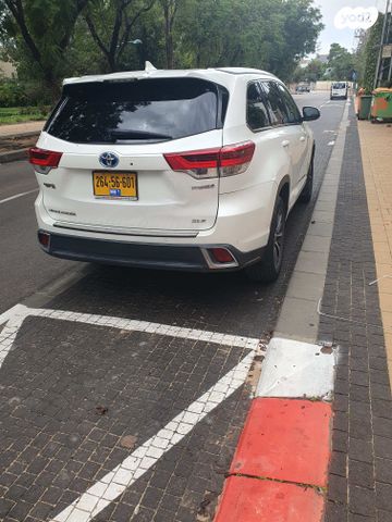 מודעת רכב טויוטה היילנדר