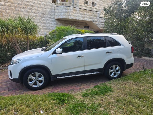 מודעת רכב קיה סורנטו