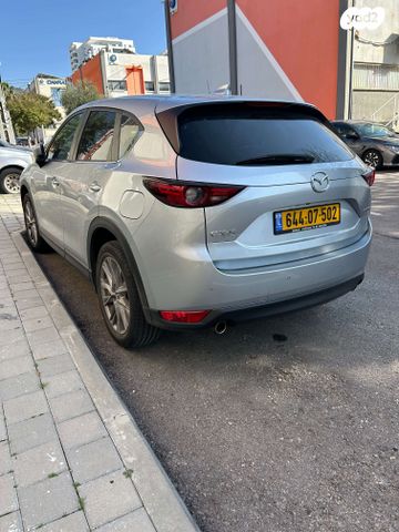 מודעת רכב מאזדה CX-5