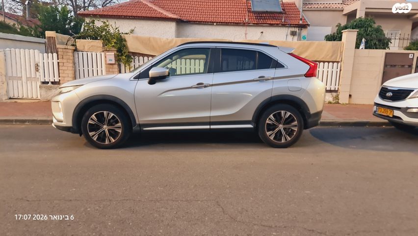 מיצובישי אקליפס קרוס