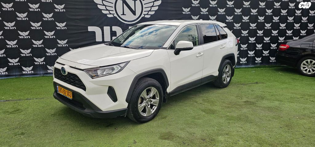 מודעת רכב טויוטה RAV4
