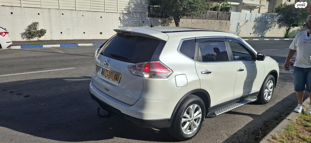 ניסאן אקס טרייל