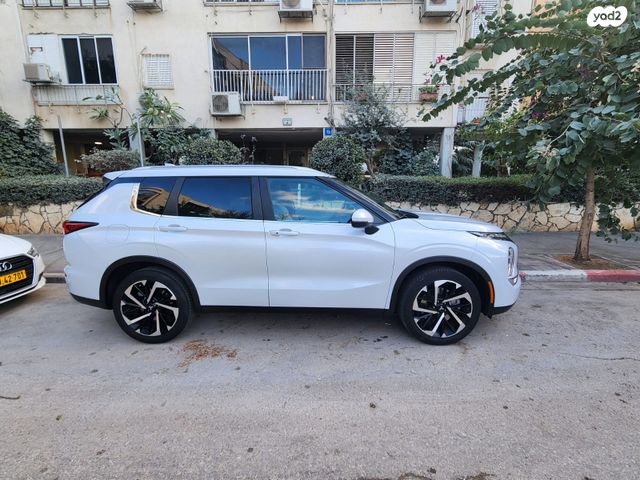 מודעת רכב מיצובישי אאוטלנדר