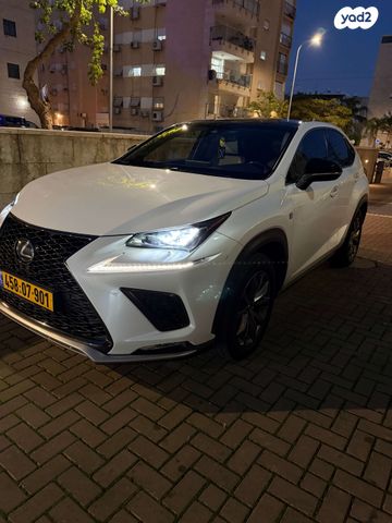 מודעת רכב לקסוס NX