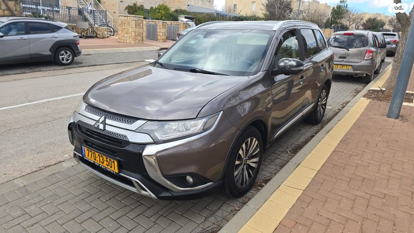 מודעת רכב מיצובישי אאוטלנדר