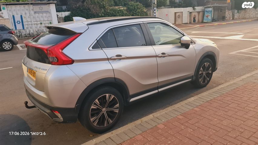 מיצובישי אקליפס קרוס