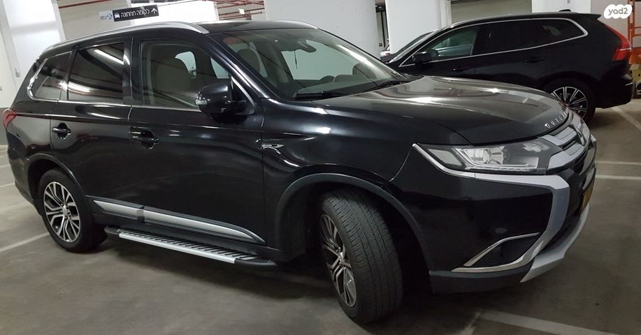 מיצובישי אאוטלנדר