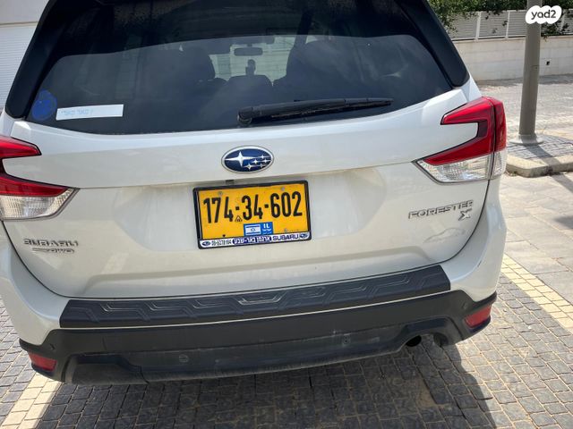 מודעת רכב סובארו פורסטר