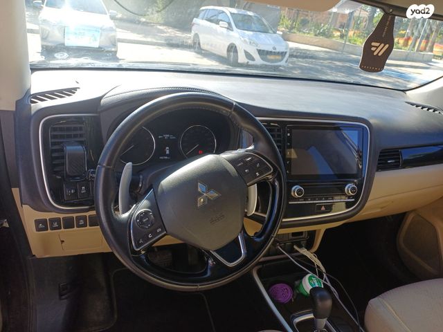 מודעת רכב מיצובישי אאוטלנדר