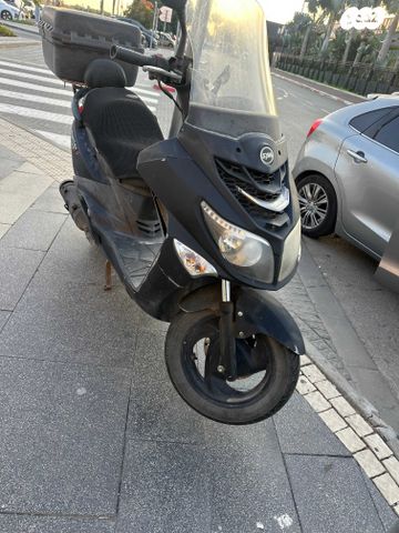 מודעת רכב סאן יאנג ג'וי רייד 125