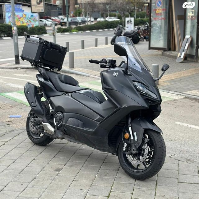 ימאהה Tmax 560