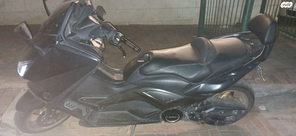 ימאהה T-Max 530