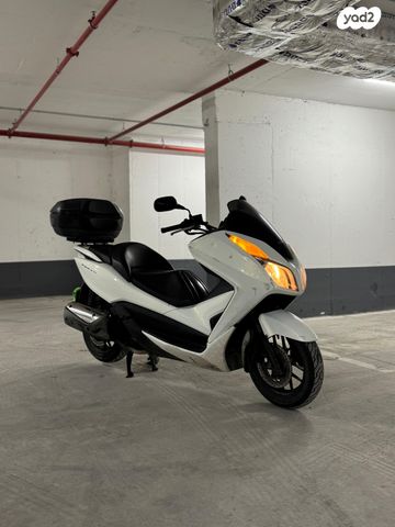 הונדה פורזה NSS300