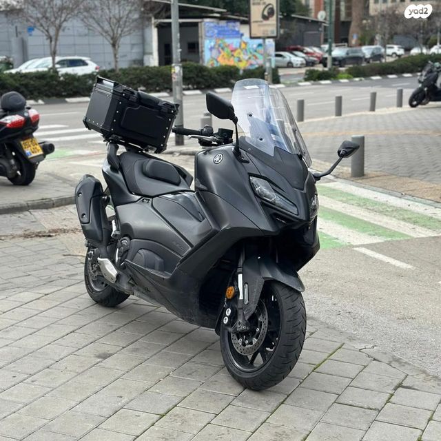 ימאהה Tmax 560