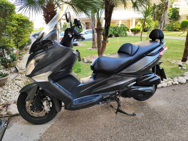 סאן יאנג ג'וי-מקס 250 XI