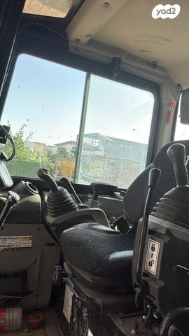 מודעת רכב מחפר