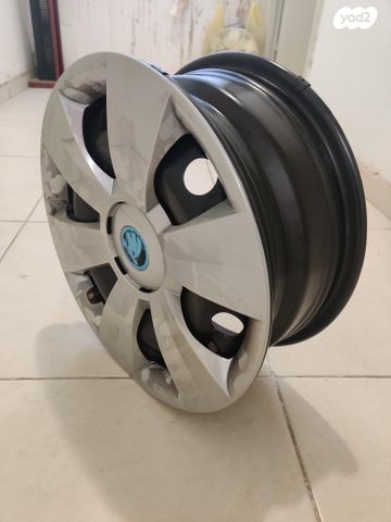 feedItemObj.data.row_1