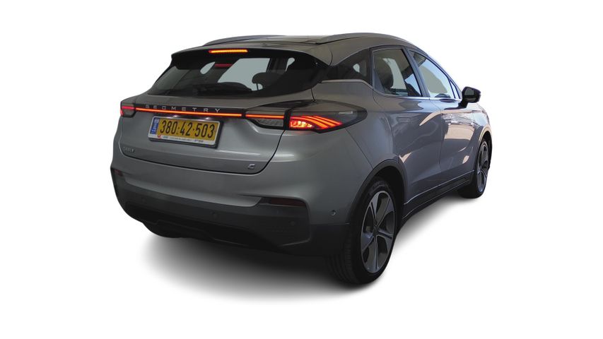 ג׳ילי Geometry C