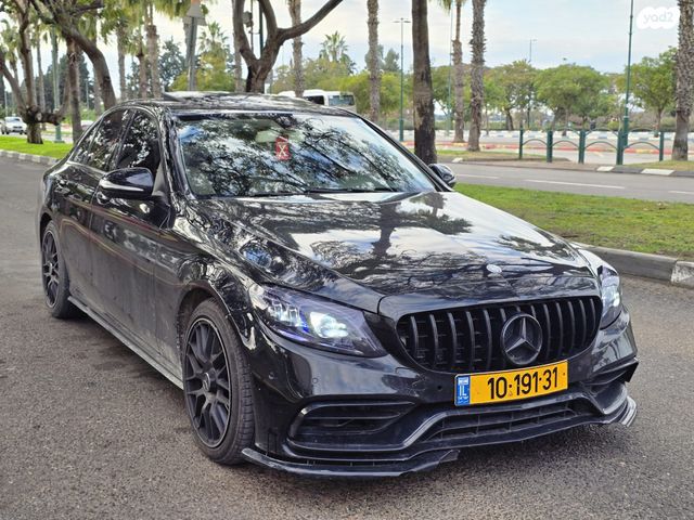 מודעת רכב מרצדס-בנץ C-class